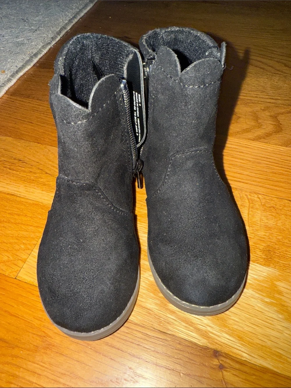Baby Gap Black Suede-Look Pull-On Boots size 5